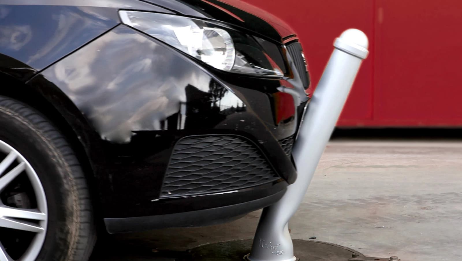 X-Last Bollard Protection