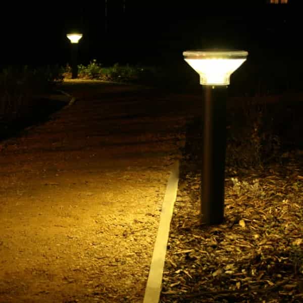 SolarEye Bollard Light