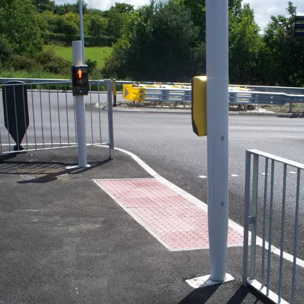 sapa traffic signalsE 2