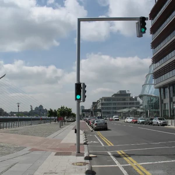 RS168DF Dublin Docks Milewide a