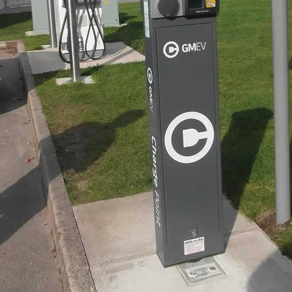 etihad stadium fast chargers 960x600 1