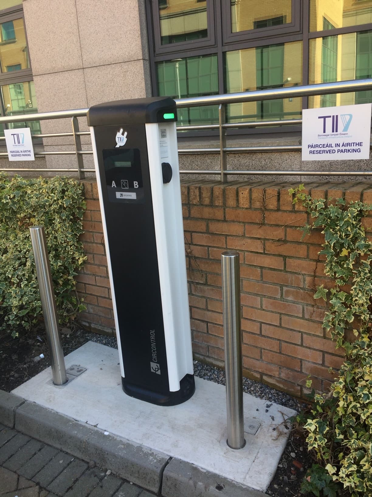 RS76: EV Charge Point Infrastructure at TII Parkgate Street